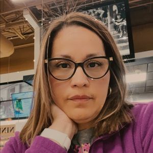 Meet your Posher, Virginia